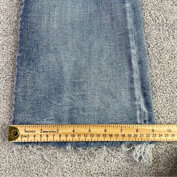 Altar'd State Jeans Women's 7 Blue Flare Mid-Rise Light Denim Ripped Distressed - Picture 11 of 12